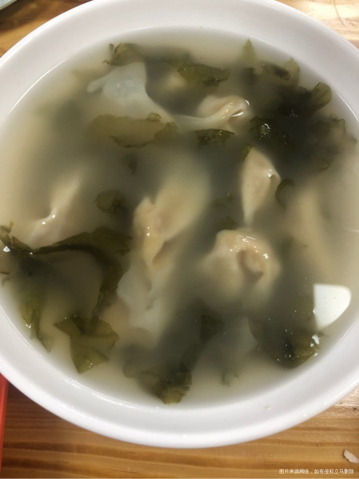 两人出来吃早饭,16元吃的饱饱的。
