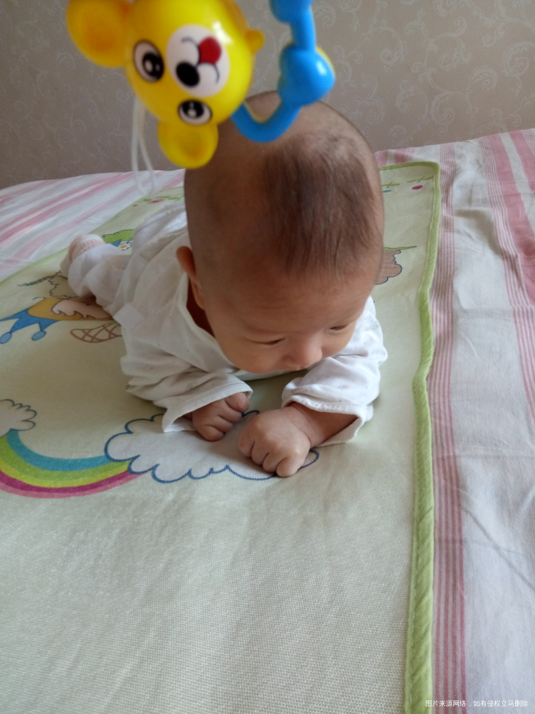 【带娃日常】你们帮宝宝做婴儿操了吗