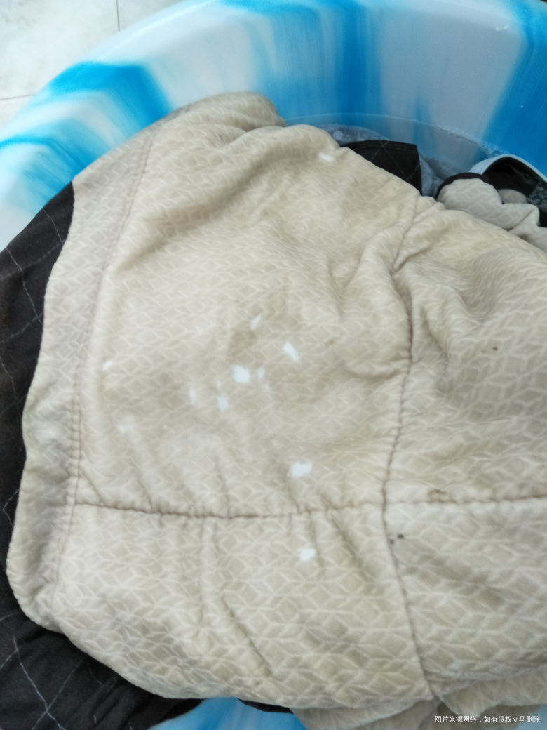 姐妹们,你们沙发是怎么洗用水泡洗么?