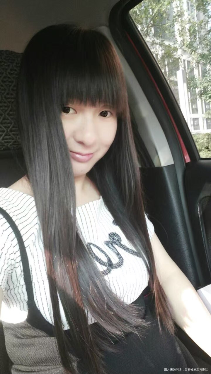 姐们们帮我看看,我适合长头发没刘海呢还是有呢?还是直接短头发,