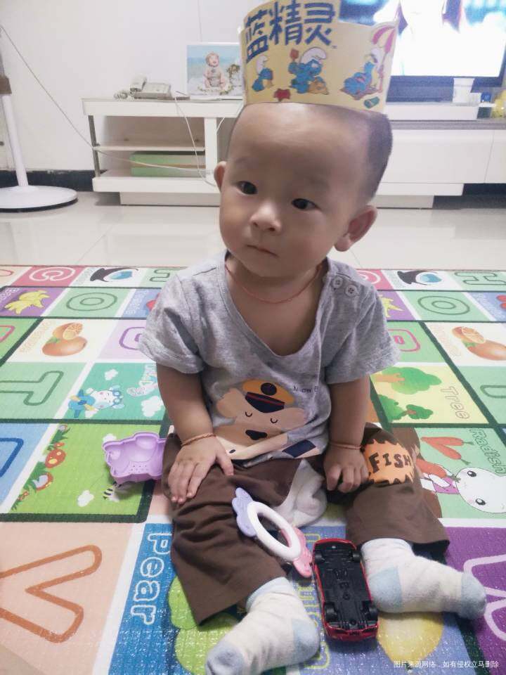 开着空调心情都好了,待我凉快凉快,继续看娃