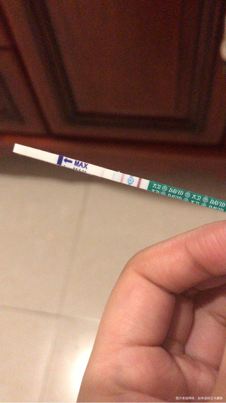 今天囊胚移植第12天,早上晨尿再次测验,今天来医院看翻倍,有些紧张!上次hcg1...