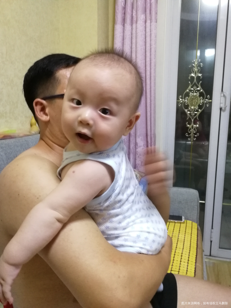 记录一下,宝宝满六个月了