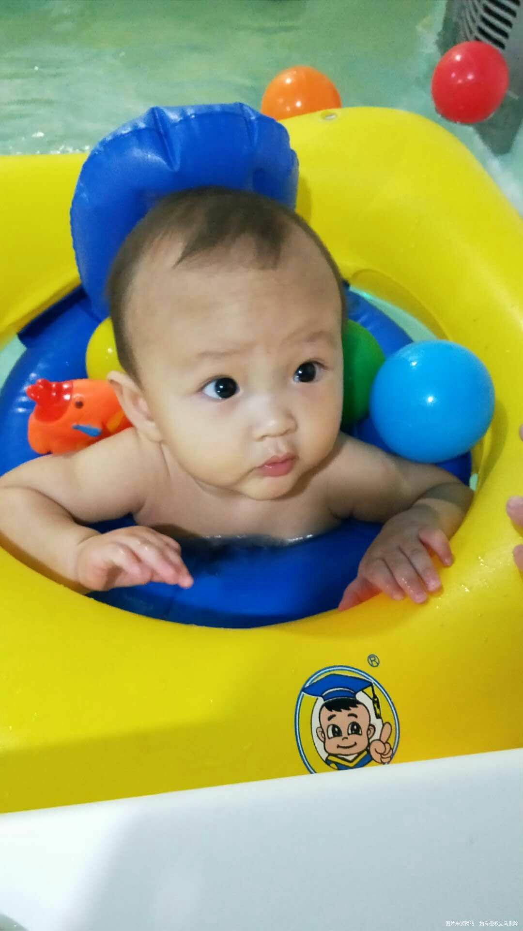 发一张闺女洗澡的照片了!