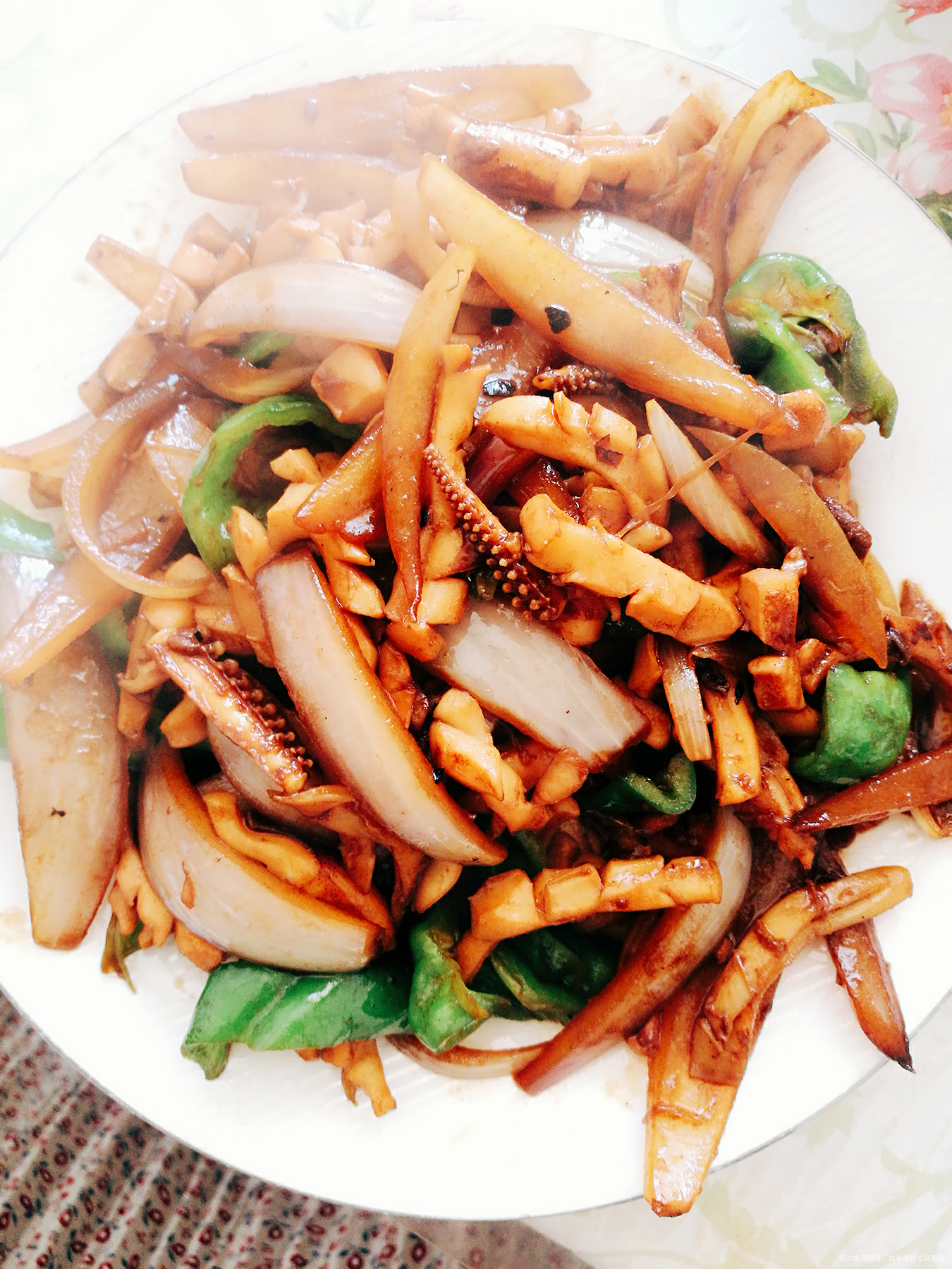 今天中午老公下厨做的,吃光光