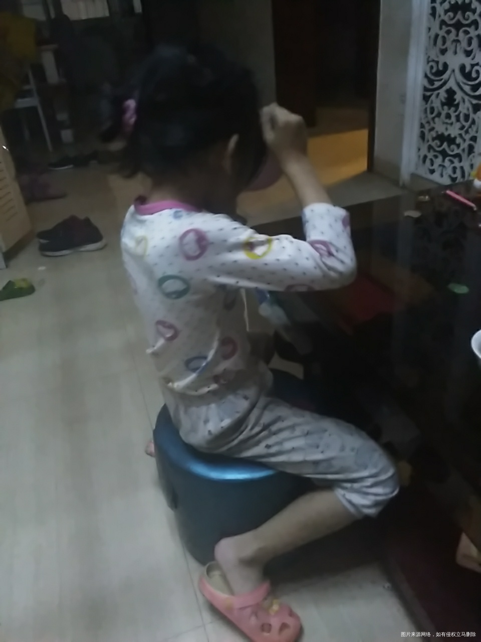 宝贝今天起的比我早,嘿