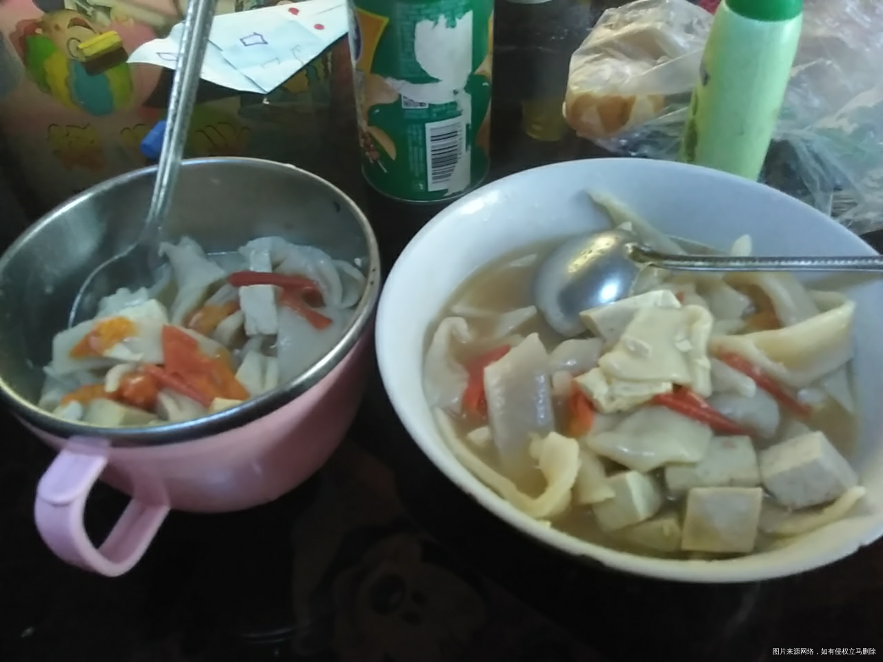 闺女要吃的西红柿豆腐面片