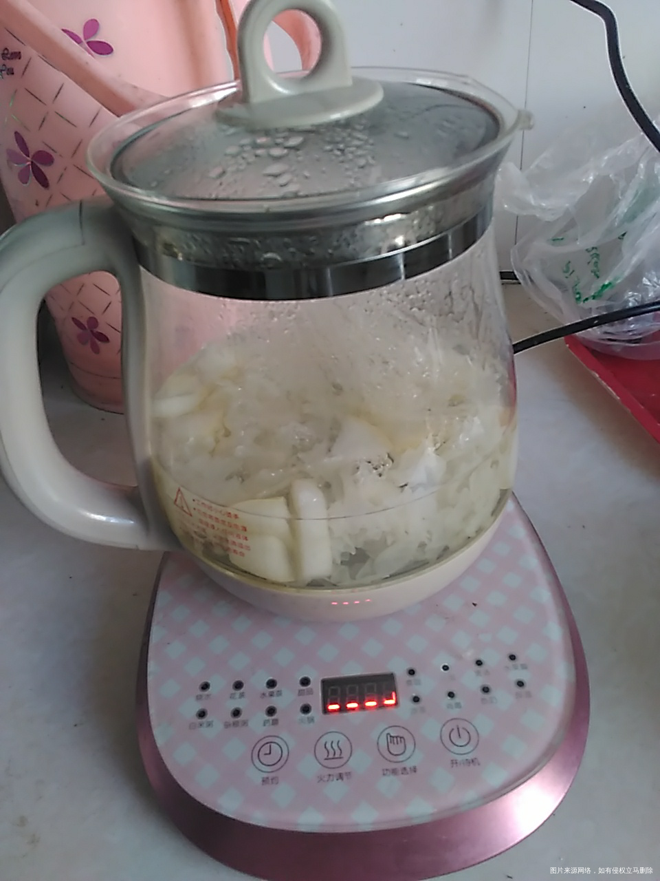 养生壶的,冰糖雪梨银耳汤