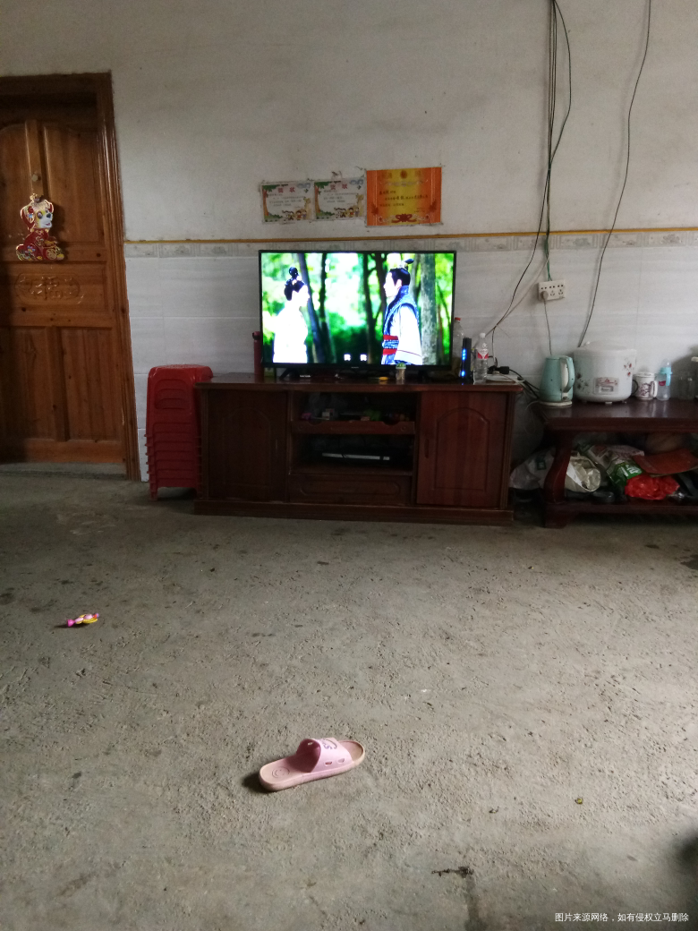 在看宫心计2呢😊嘿嘿😁