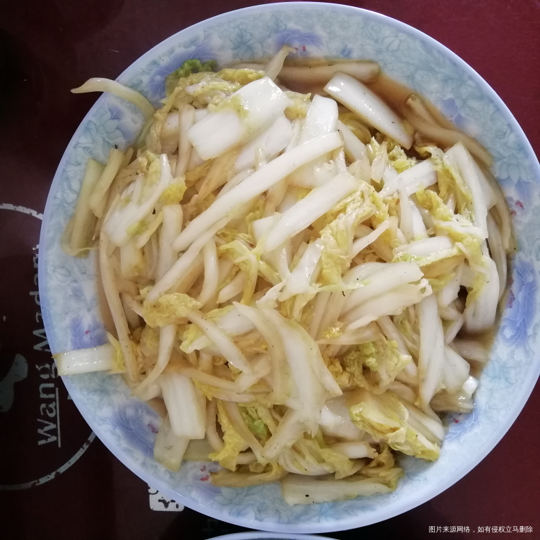 吃饭了,孩子今天吃了好多猪肝