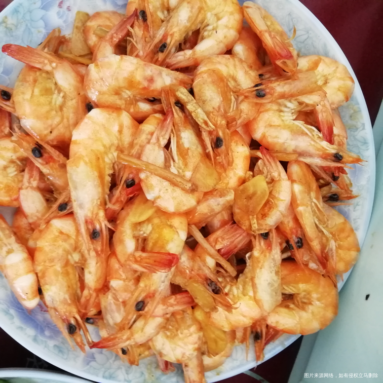 今天的虾23一斤,也好大一只