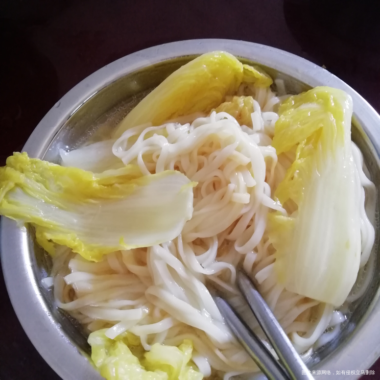 早上就和孩子吃素面吧!挺好吃的