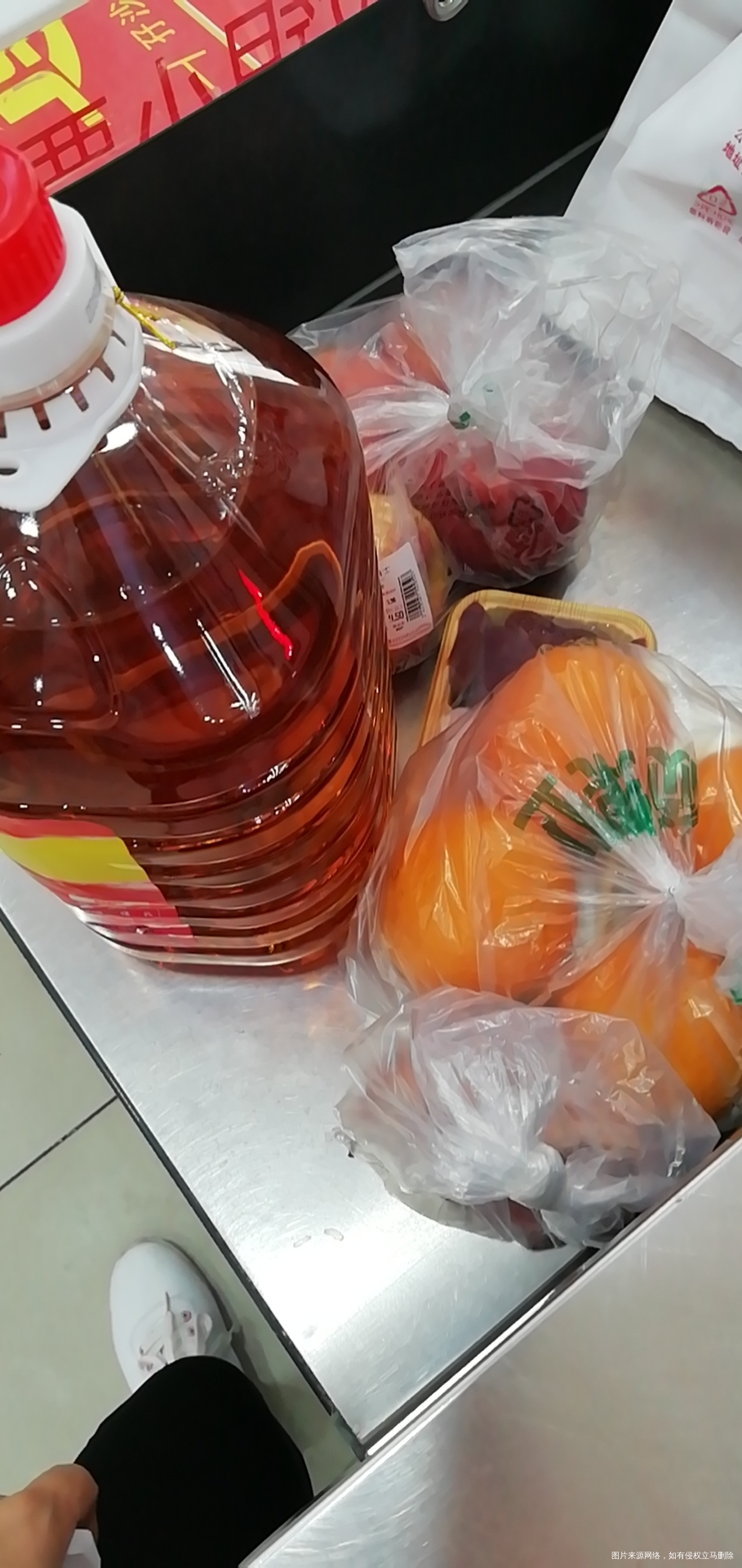 发现我做菜用油好多呢!又去买了