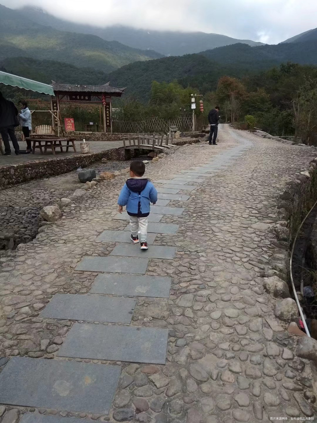 #带娃旅行#+累并快乐着