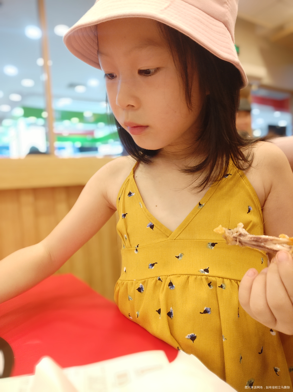 我滴小姐姐吵要出来吃鸡翅呦!