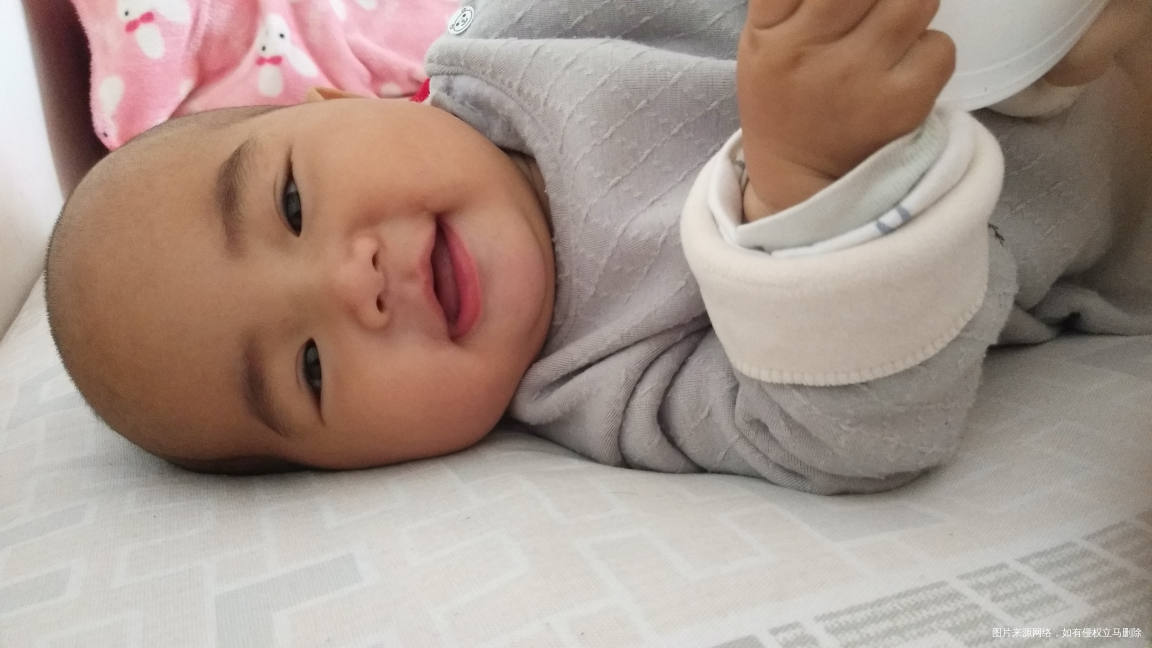 睡到现在刚刚睡醒,挺开心的呢😄