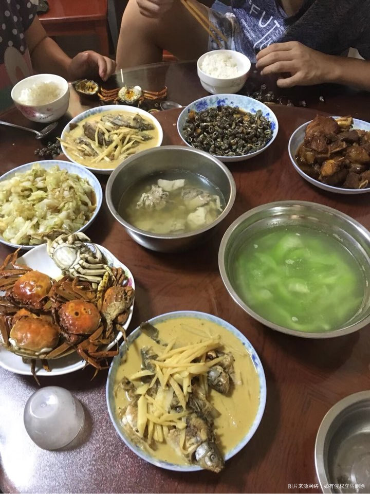 今天过节,一家人在一起就是幸福