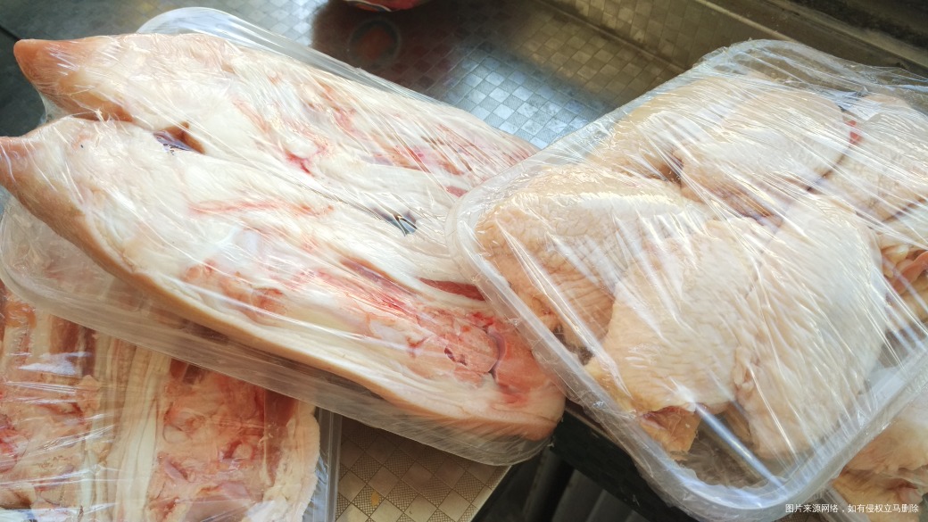 现在真方便啊,超市买的猪蹄和鸡翅到了