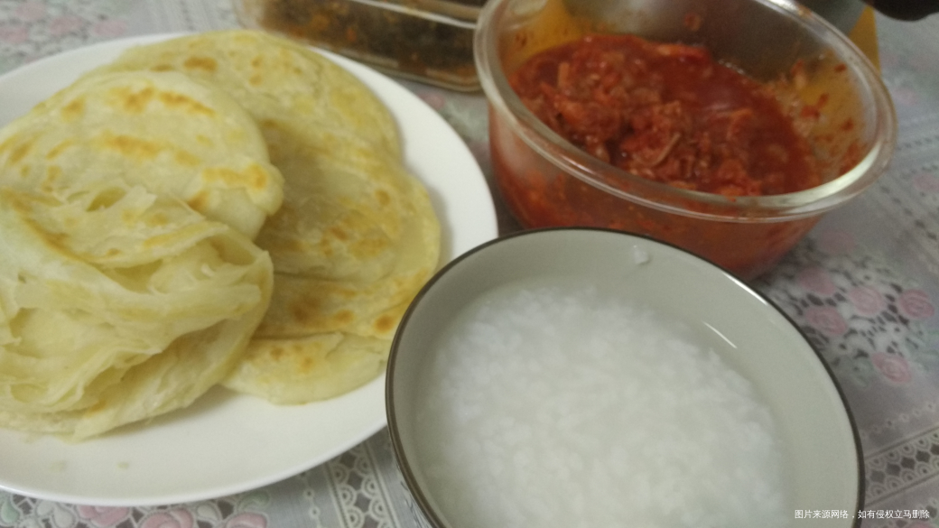 早饭已吃完,椒盐饼白粥