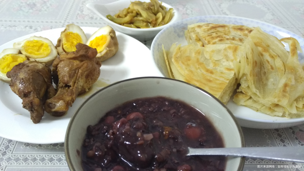 今天的早饭,粥,鸡蛋和饼