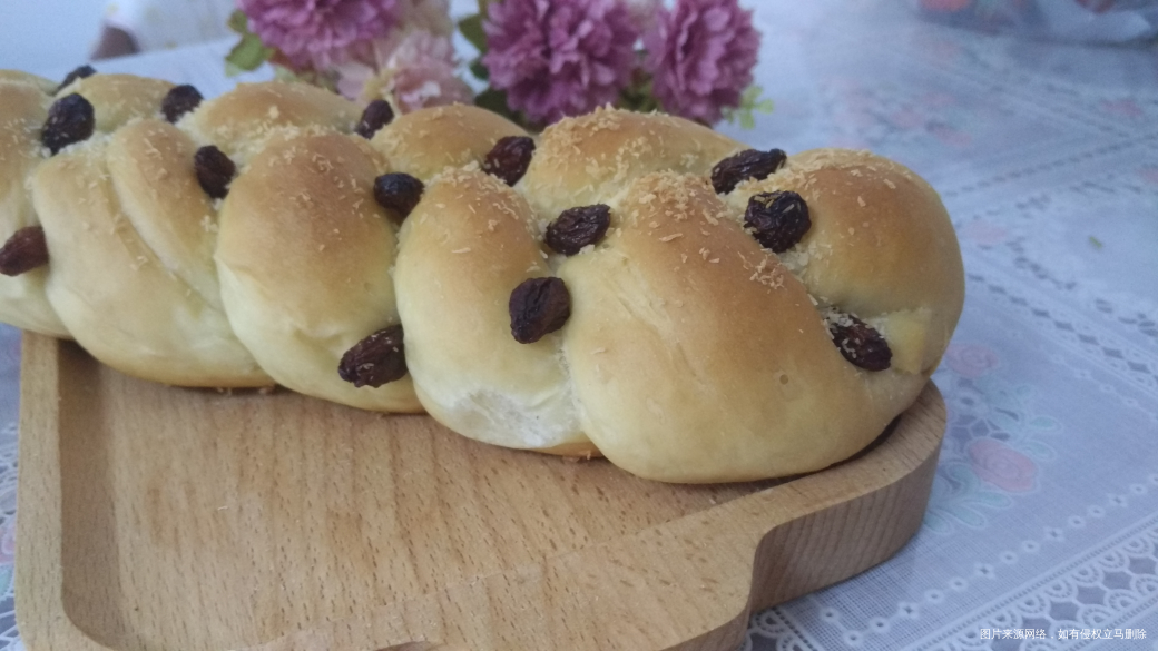 这几天面包做上瘾了,今天又烤了一大盘