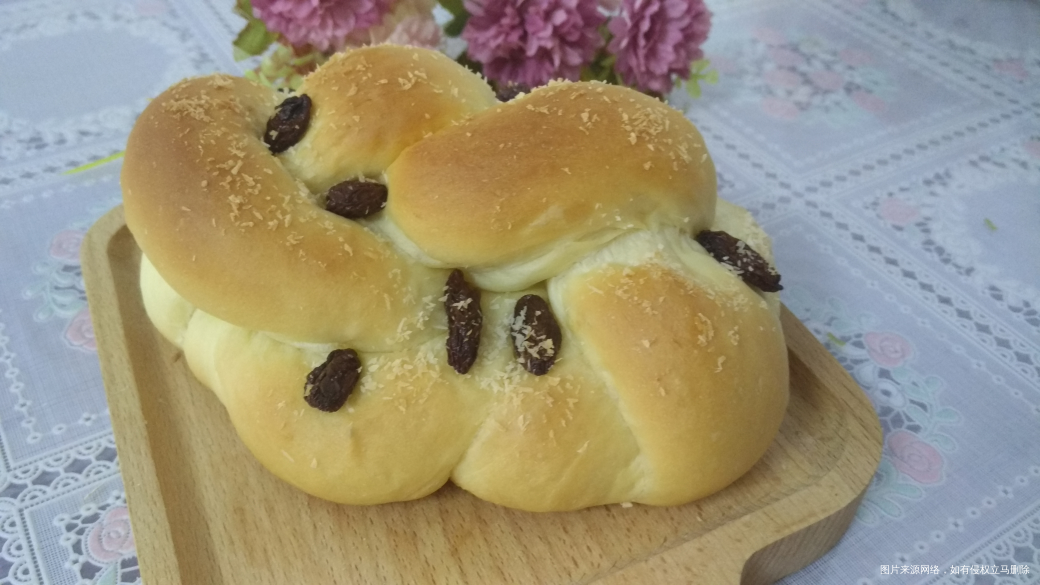 这几天面包做上瘾了,今天又烤了一大盘