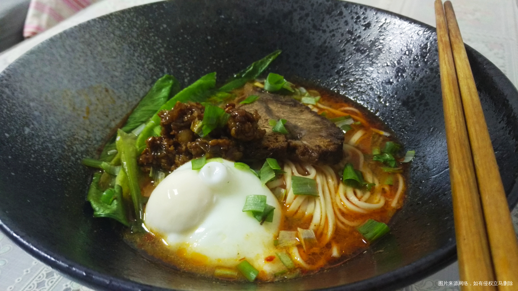 晚饭吃面条,现压的就是好吃