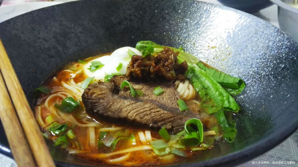 晚饭吃面条,现压的就是好吃