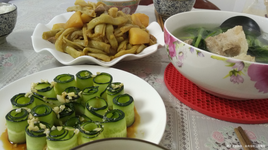 今天的午饭,一热菜一凉菜