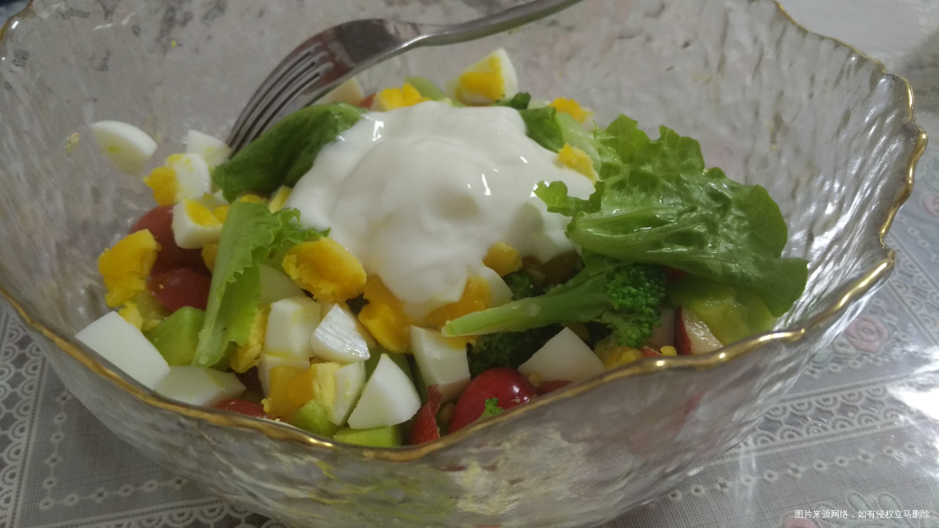 昨天做了超浓的酸奶,中午