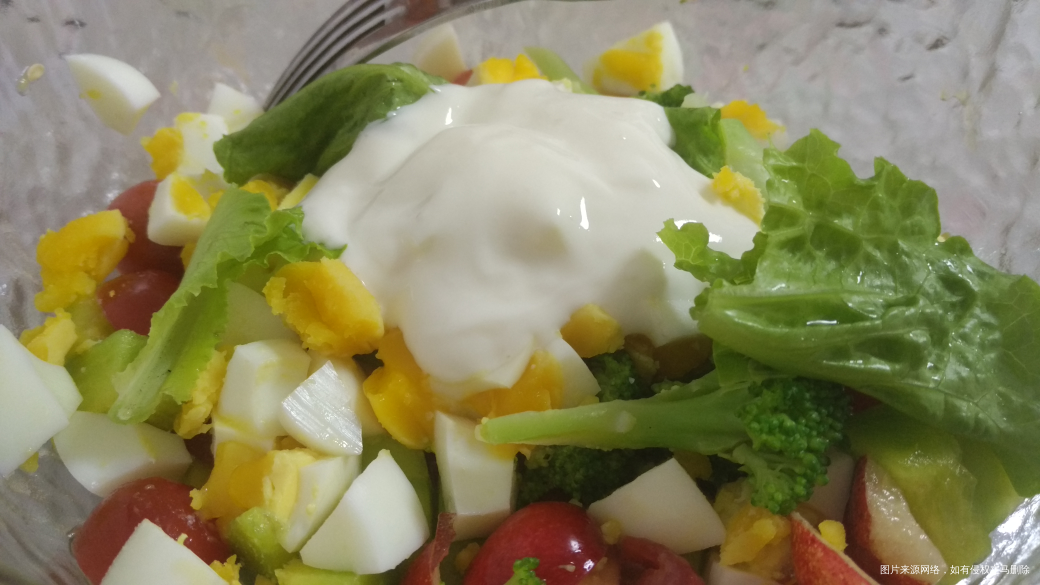 昨天做了超浓的酸奶,中午