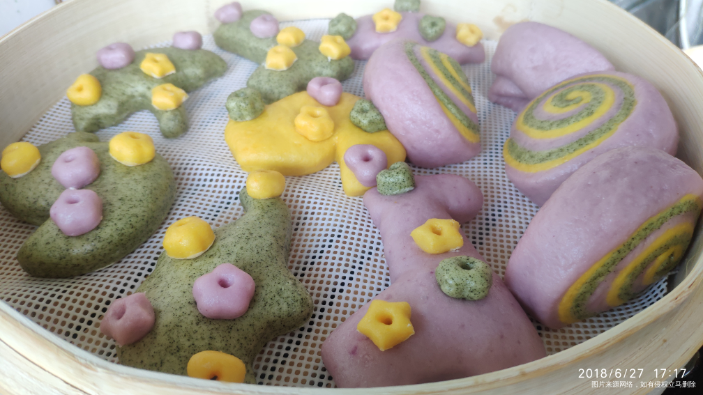 给娃做的卡通馒头和发糕