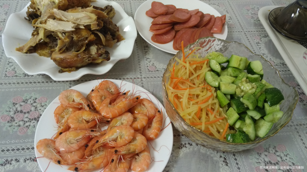 中午娃她姨奶买的虾,炸鸡🐔