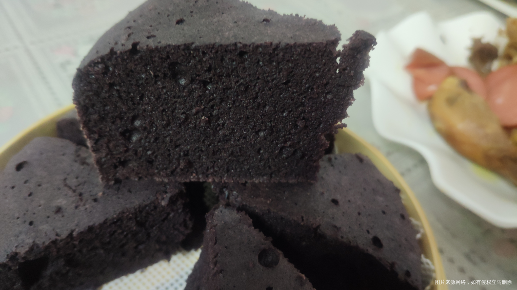今天认真的做了回黑米糕