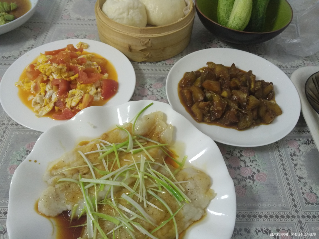 今天晚饭清淡点,鸡蛋西红柿