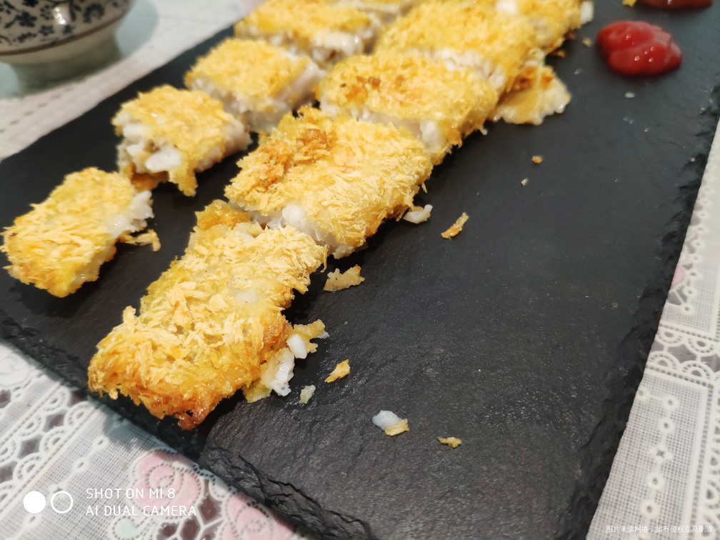今天午饭烤了条巴沙鱼,很好吃