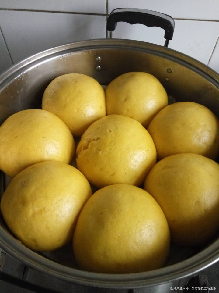 妈妈今天蒸的南瓜馒头太好啦