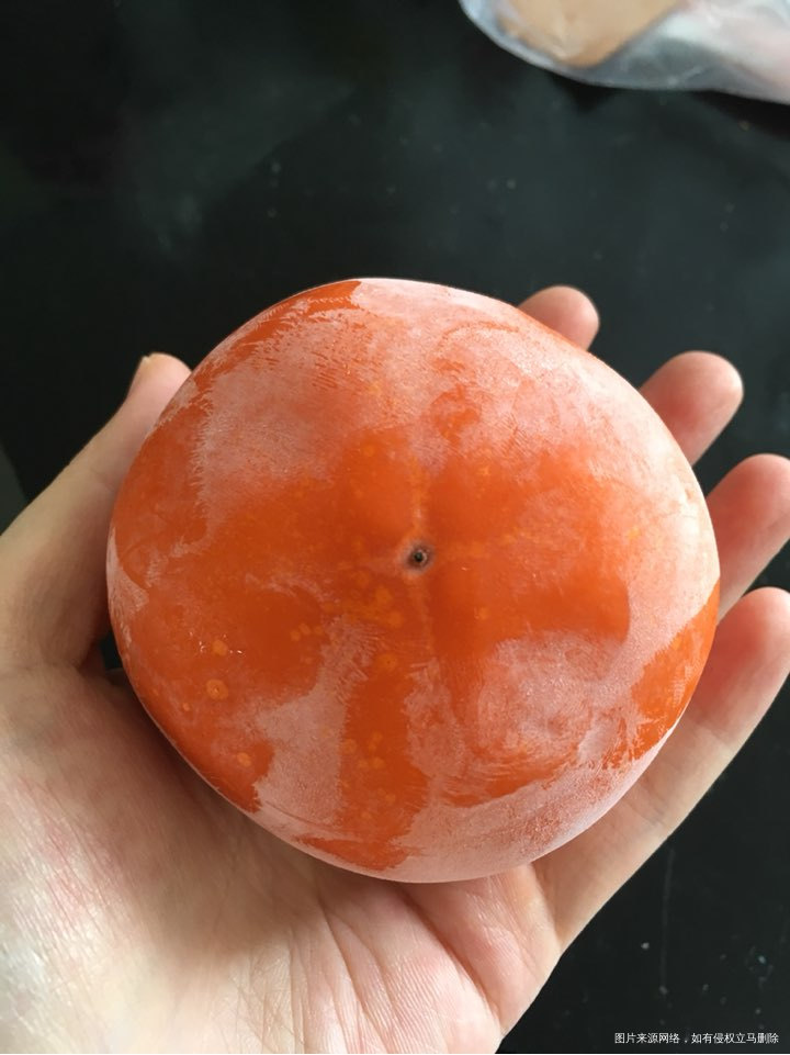 拿出来吃个柿子哈哈哈