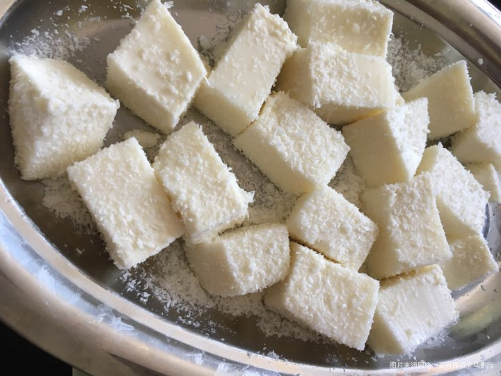昨天晚上做了个椰奶冻