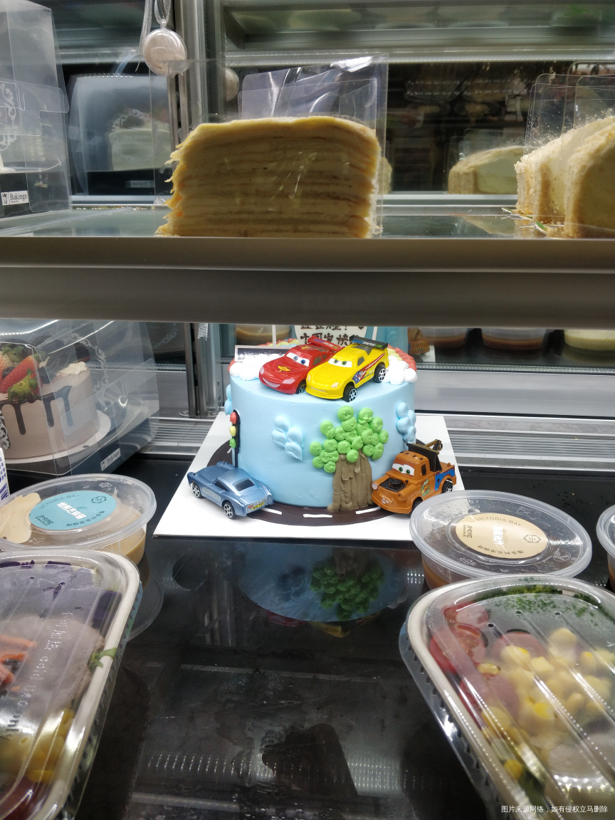 这款蛋糕🍰可真漂亮,忘记问价格了