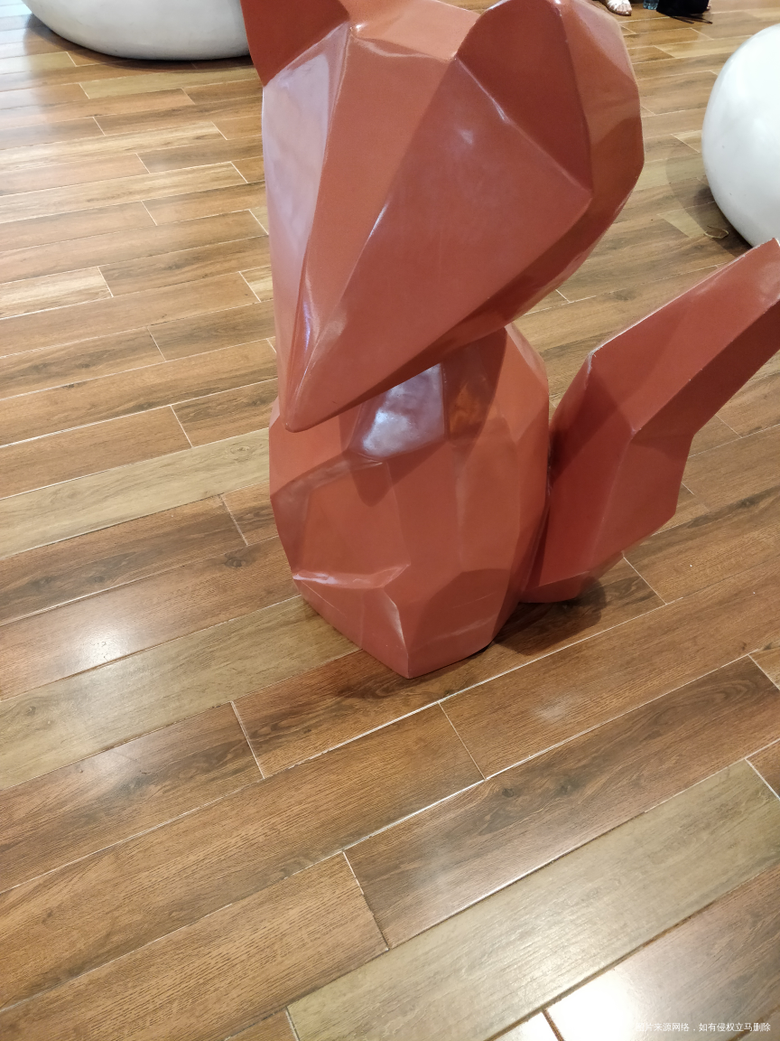 今天儿子报道去军训,要四天,我和老公又来自助餐了