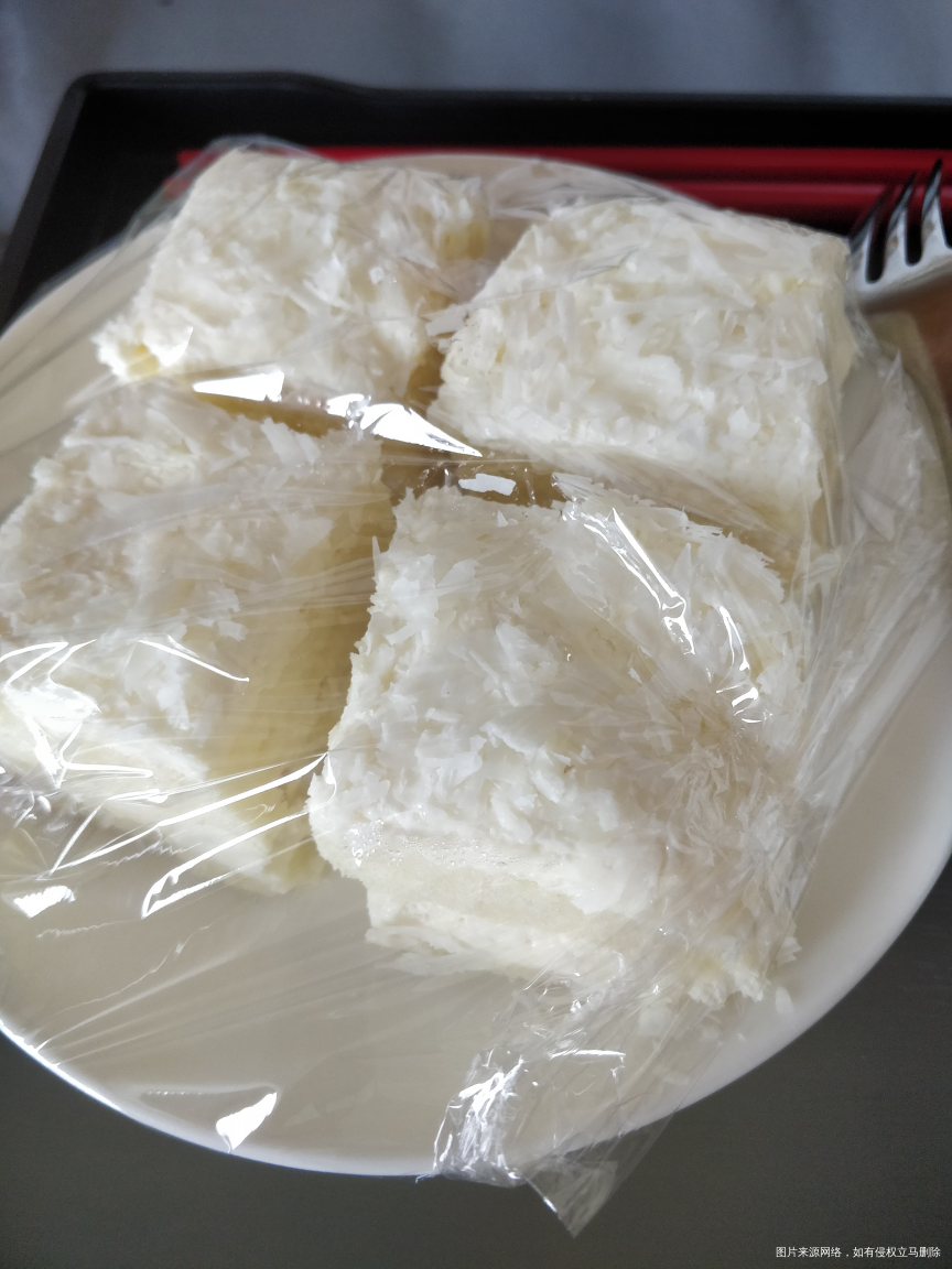 月子中心的点心最喜欢榴莲蛋糕
