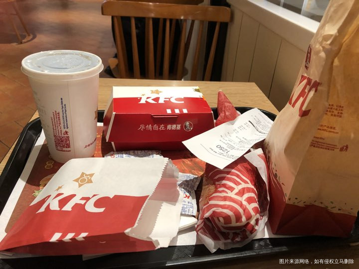 昨天披萨,今天kfc,会不会太放纵了