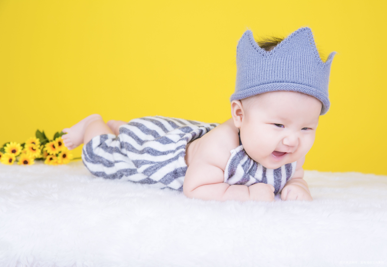 小酒窝的百天照 欣赏欣赏