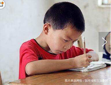 儿子主动加快脚步学习了,多动的儿子进步好大