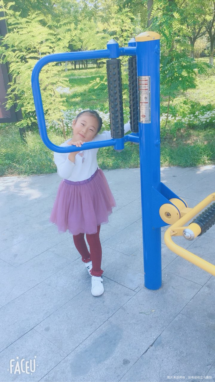 有时候真想拍个纪录片给大宝留着