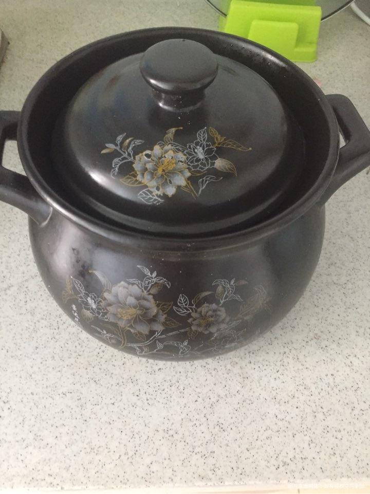 吃饭了吃饭了,砂锅炖猪蹄