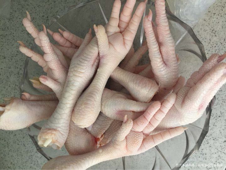 今天大宝起得早,跟我去买菜