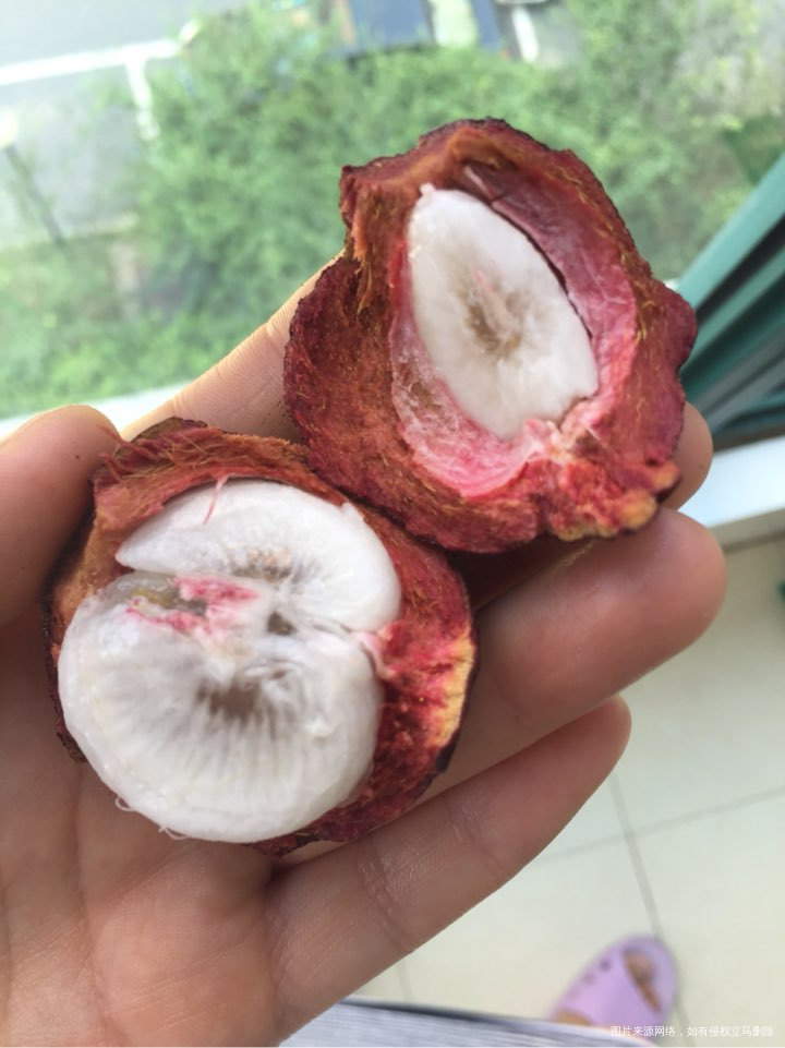 今天大宝起得早,跟我去买菜