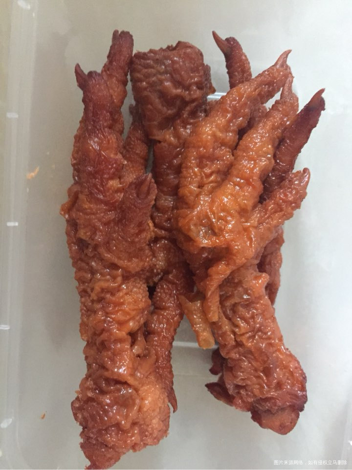 买了四只鸡脚14.01元,孩子非要吃
